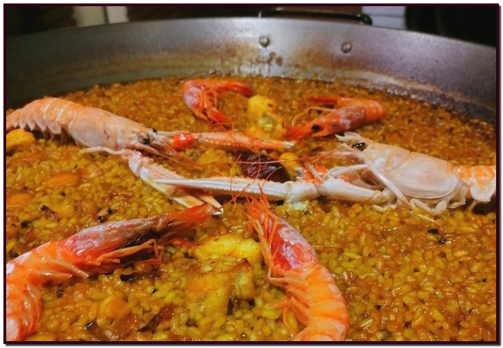 #arroz #food #foodlover #instagood #arrozalhorno #delicious #foodstagram #paellalovers #paellas #foodblogger #foodie #bogavante #tapas #rice #spanishfood #paella🥘 #paellademarisco #seafoodpaella #foodporn #restaurant #gastronomia #instafood #foodphotography #spain #paellavalenciana #chef #yummy #comida #andorra #seafood